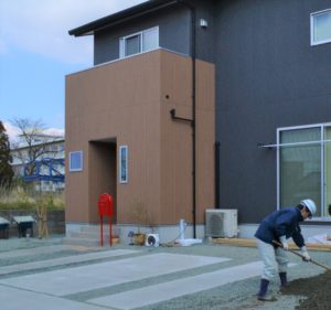 熊本市　M様邸　駐車スペース　外構工事中